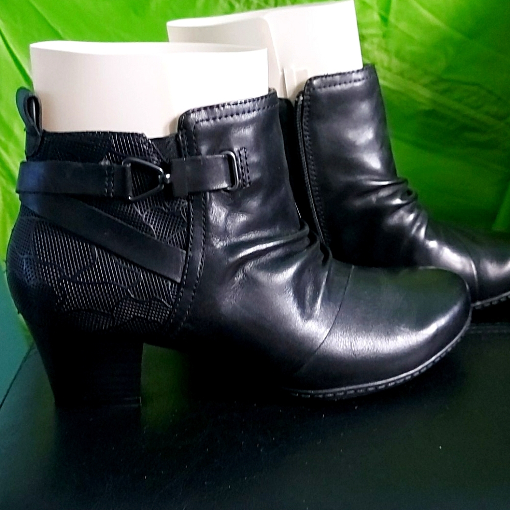 Womens ankle boot